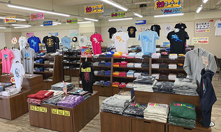 石垣本店 店内